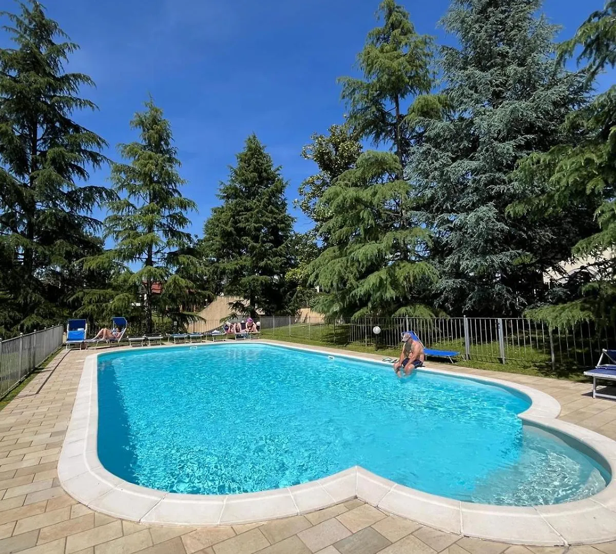 Esclusiva Mansarda Parco Di Monza Apartment Lesmo 0*,  Italy