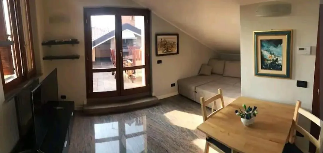 Esclusiva Mansarda Parco Di Monza Apartment Lesmo