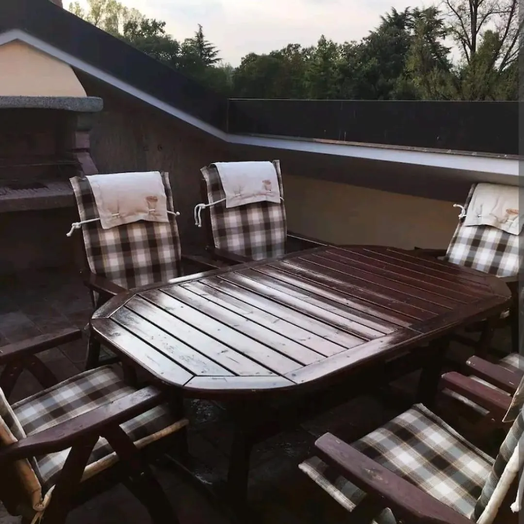 Esclusiva Mansarda Parco Di Monza Apartment Lesmo 0*,